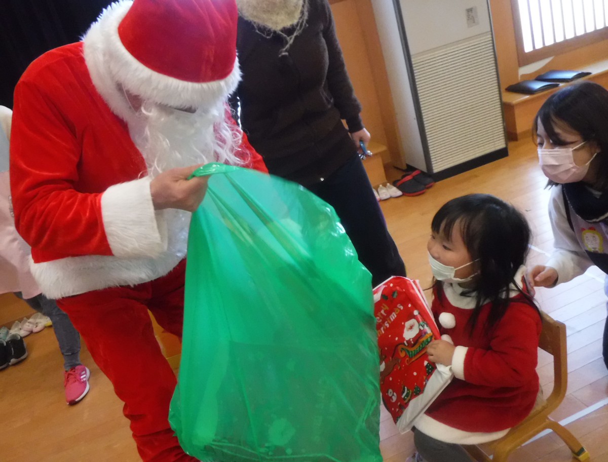 サンタクロースからのクリスマスプレゼント